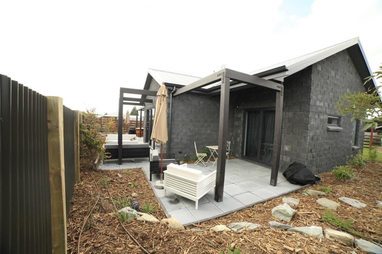 Black Stilt Retreat, Stunning Luxury Property Twizel Zewnętrze zdjęcie