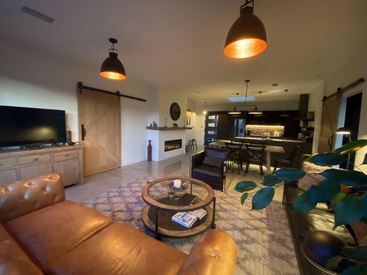 Black Stilt Retreat, Stunning Luxury Property Twizel Zewnętrze zdjęcie
